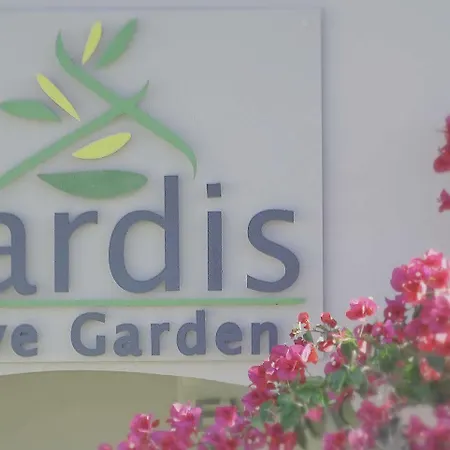 Vardis Olive Garden